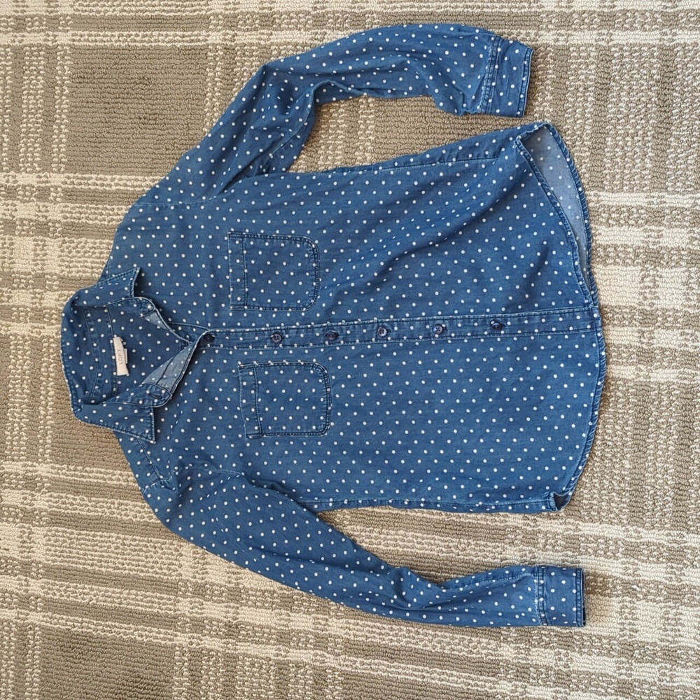 Loft xs button up in polka dot.